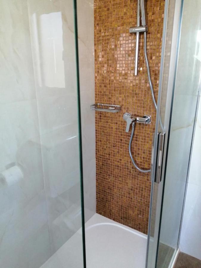Apartment Premantura Bagian luar foto