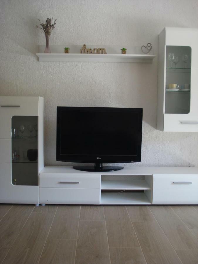 Apartment Premantura Bagian luar foto